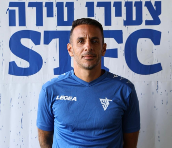 מוכן למשחק. אלקסלסי 