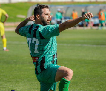 מחפש את האתגר הבא. שקד (חמודי זמירו)