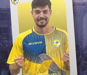 חוזר לצהוב. קוזניצוב (באדיבות המועדון)