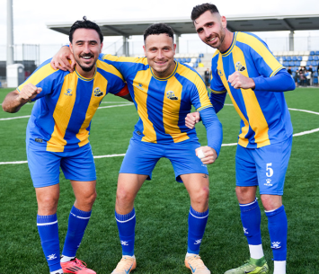 שחקני קרית גת בסיום המשחק (טים נודלמן)