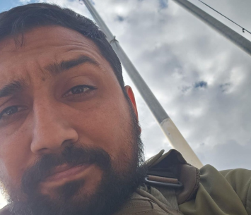 תומך במדינה. לביא