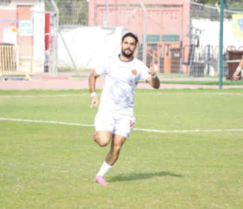 מחכה לחזרה. ברמי (גל פורטמן)