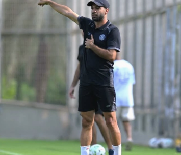 מאמן צעירי אום אל פאחם. רבאח (דאפר מחאמיד)