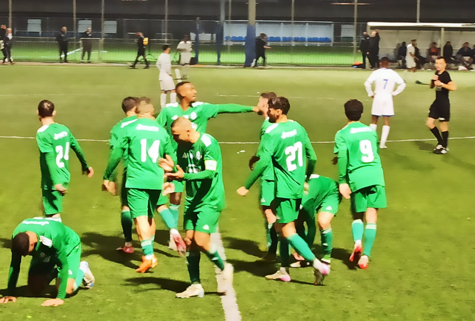 חוגגים את היתרון. שחקני שדרות (אלון יהודיוף)