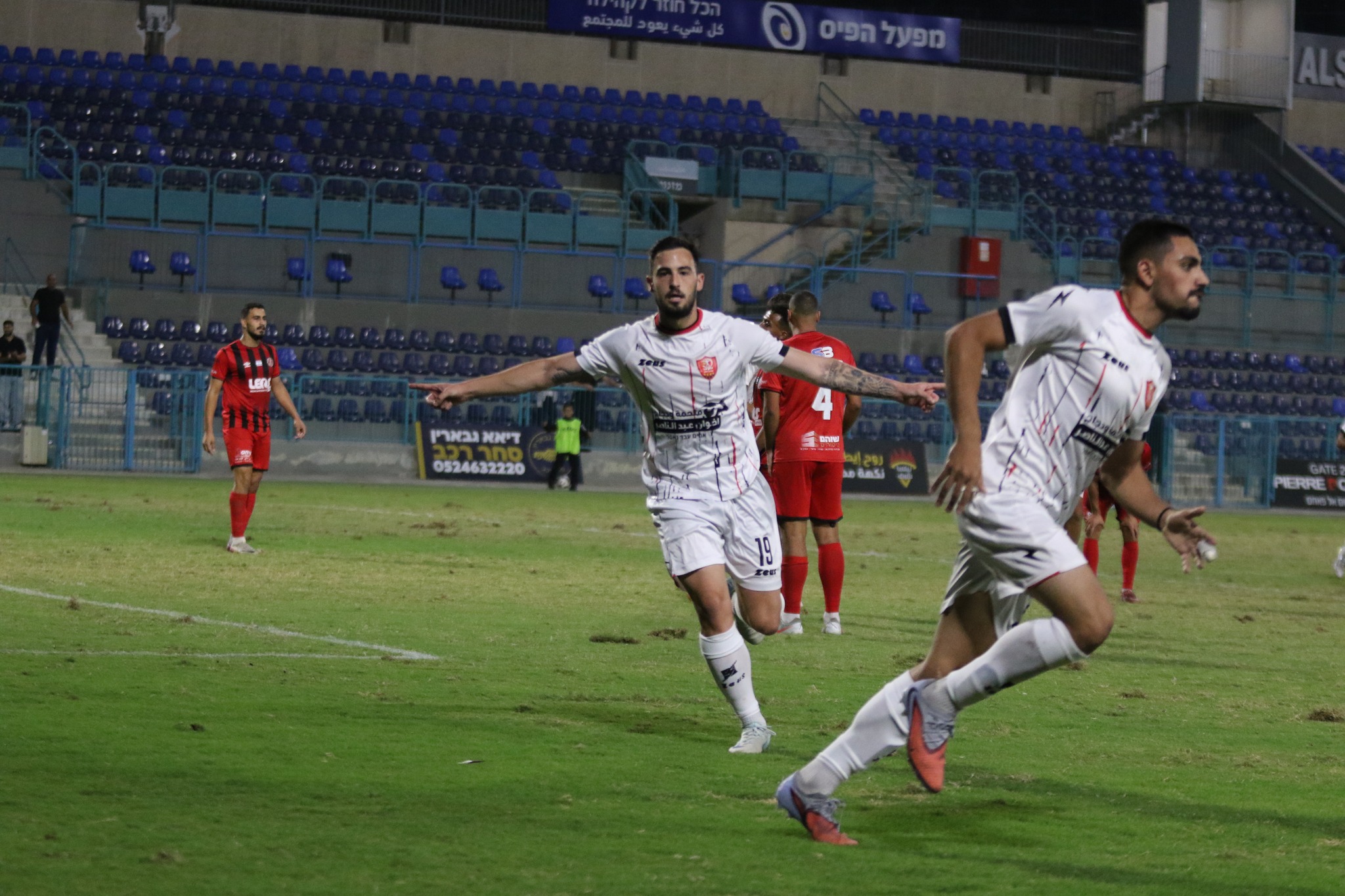 מרדכי חוגג (דאפר מחאמיד)