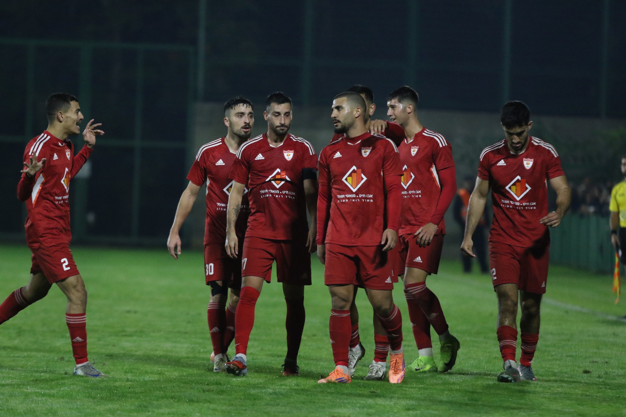 שחקני טירה (דאפר מחאמיד)