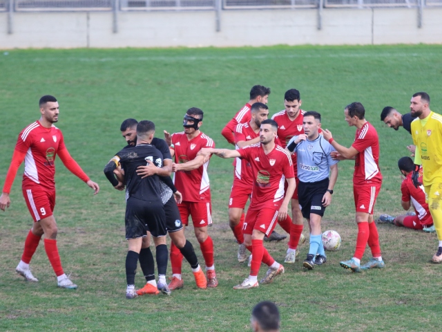 פאניקה? שחקני טירה (דאפר מחאמיד)