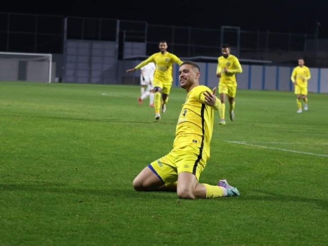 אחמד חלאילה. סיפק צמד (דאפר מחאמיד)