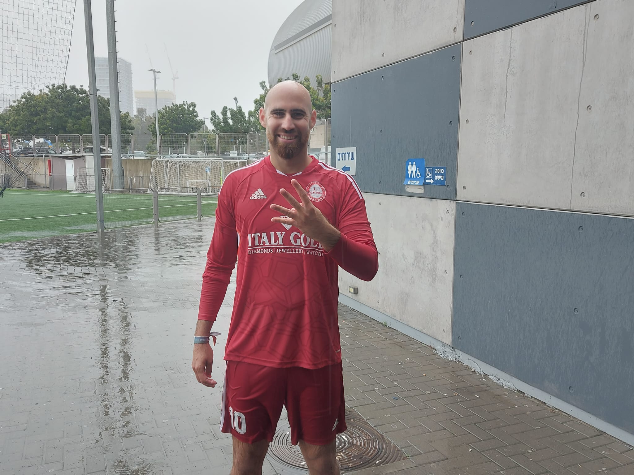 רביעייה גדולה. יאיר שפונגין (אלי שמואלי)