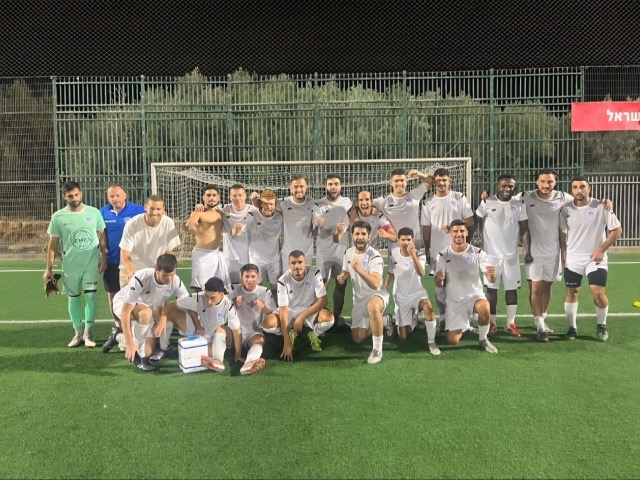 שחקני מ.כ אריאל (באדיבות המועדון)