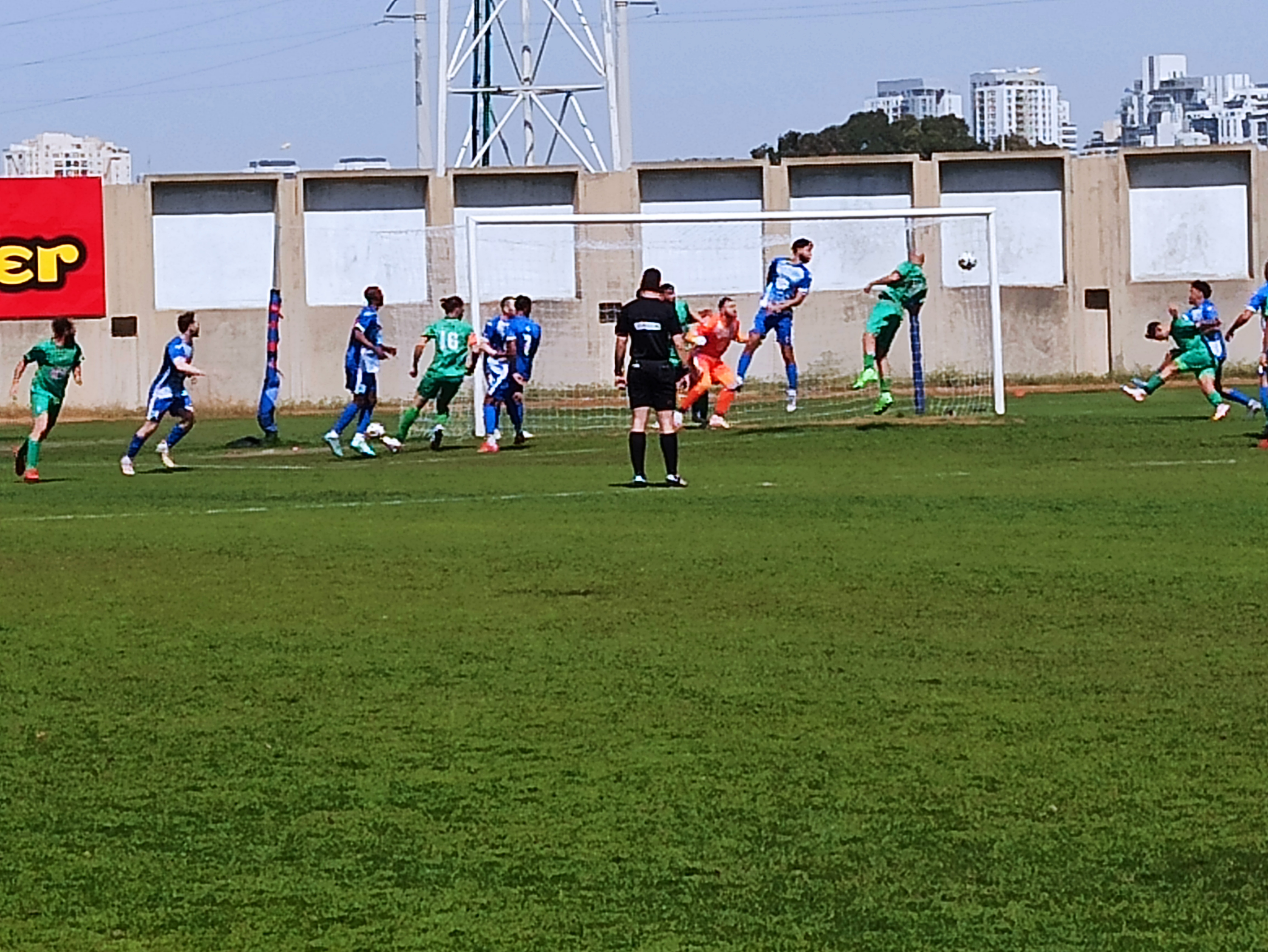 שפוננגין מחמיץ (אלון יהודיוף)