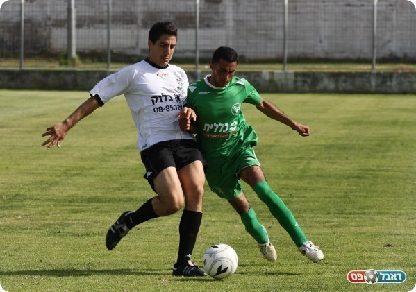 איש המפתח של כפר קאסם. בן לולו (בלבן. אנס אבודעבס)