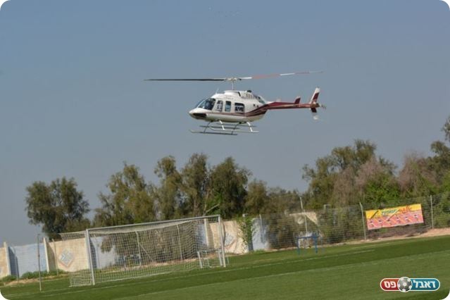 תואם מראש? המסןק מגיע (צילום: ולדי מויסייב)