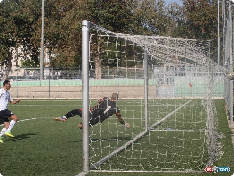 כהן כובש את הרביעי (אלון יהודיוף)
