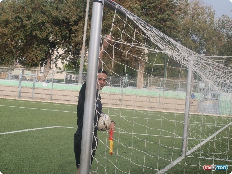 עיכוב בפתיחה. מגלים את החור ברשת (אלון יהודיוף)