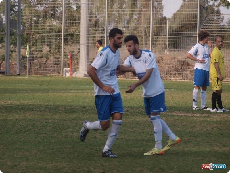 משחק קשה מול כפר קאסם. שחקני בית"ר ר"ג (אלון יהודיוף)