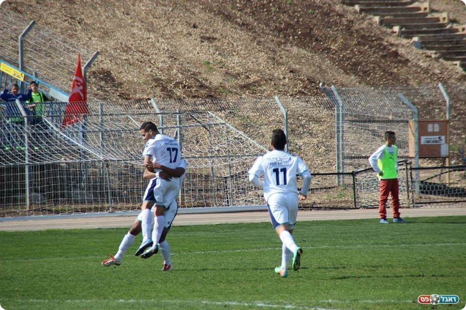 חוגגים שער יתרון (צילום: עודד חסין)