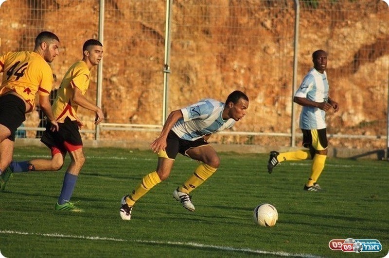 יצליח לעצור את המוליכה נתניה? בשאר אעיד משמשון כפר קאסם (תאמר סרזסור)