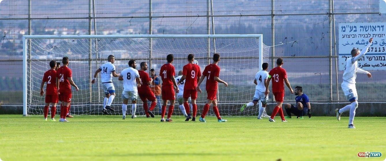 הכדור ברשת (עודד חסין)