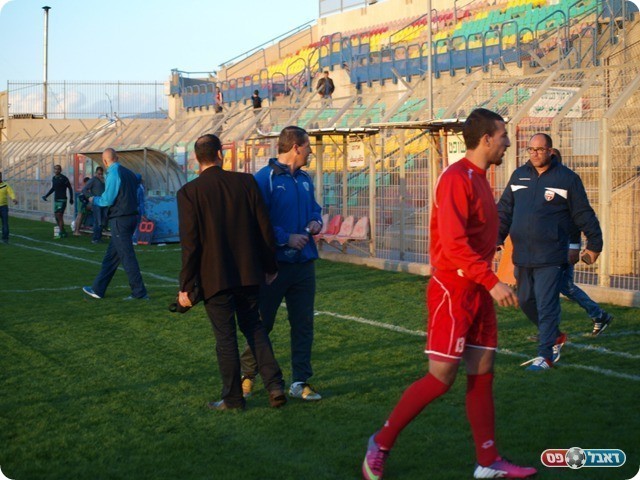 שמילוביץ (מימין). התקבל בחמימות (דאפר מחמיד)