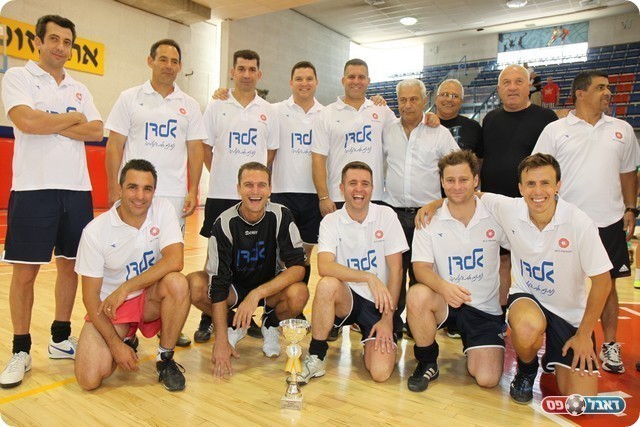 נבחרת ערוץ הספורט הפסידו בפנדלים.