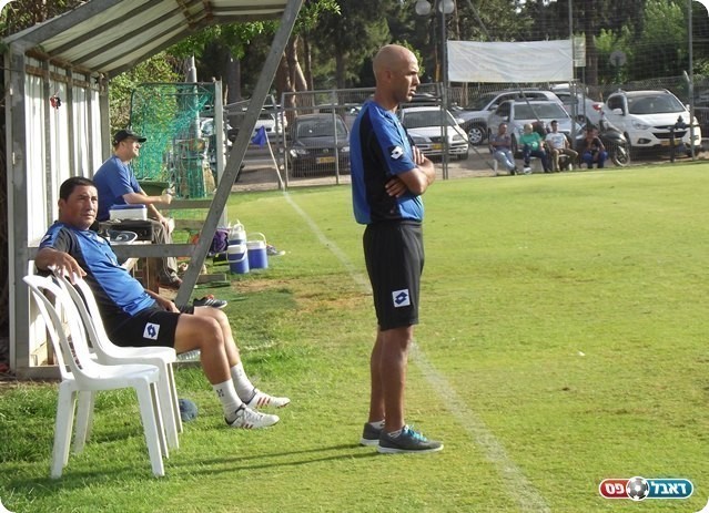 שינוי על הקווים. סלמן עמר