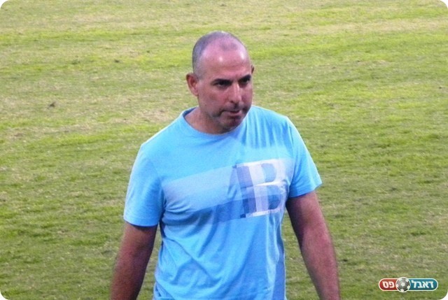 עובדים קשה באימונים. לחמן (צילום: עוז מלכה)