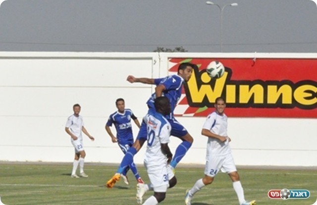 הפתיחה של לוד. בן שמעון כובש את הראשון (צילום: מוחמד חאדר אניס)