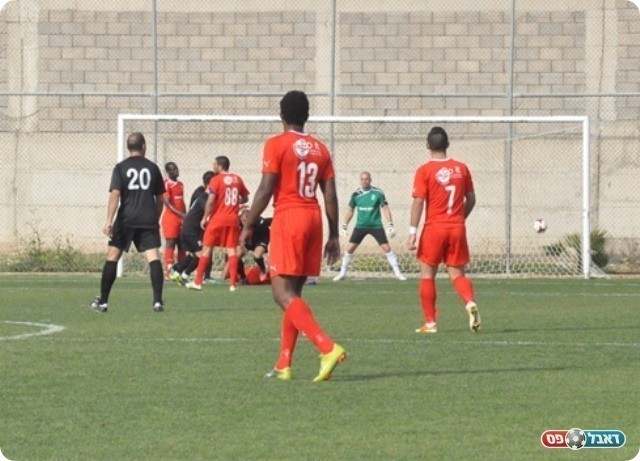 נטלו את המושכות. הראשון של עליסאת (צילום: מוחמד חאדר אניס)