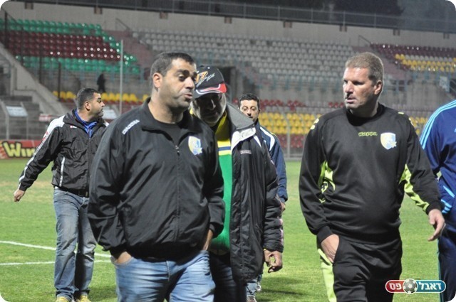 מקווים להתערבות המחוזי. אנשי א.א.פחם (צילום: חאדר אניס)