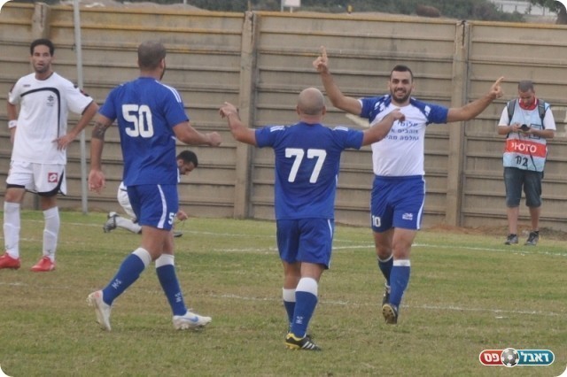 35 דקות עד שנפרץ הבונקר (צילום: אחמד עויסאת)