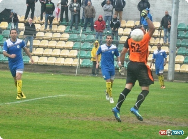 הרגישו שהם יכולים לחזור. באקה לוחצת (צילום: אחמד עוויסאת)