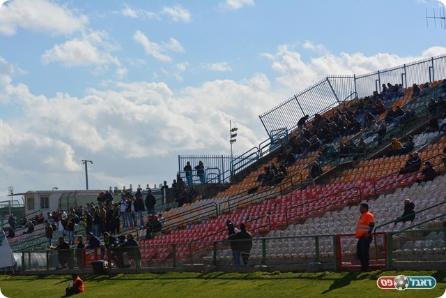 לא נבהלו מהקור. אוהדי קריית גת (ולדי מויסייב)