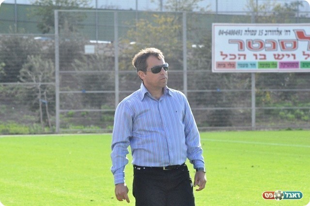 בנה קבוצה חזקה ויציבה. הוכנבוים (צילום: מוחמד חאדר אניס)