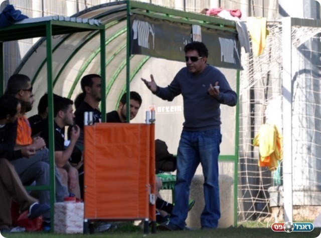 "לא חוזר, כל עוד הם שם". עופר (דניאל עיני)