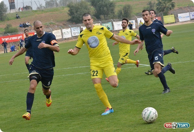 כמעט שער בכורה. גורמזנו וגבאי (צילום: ולדי מויסייב)