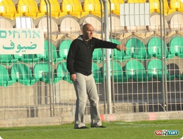 "מכבד מאמן ברמה שלו". אביטן (צילום: מוחמד חאדר אניס)