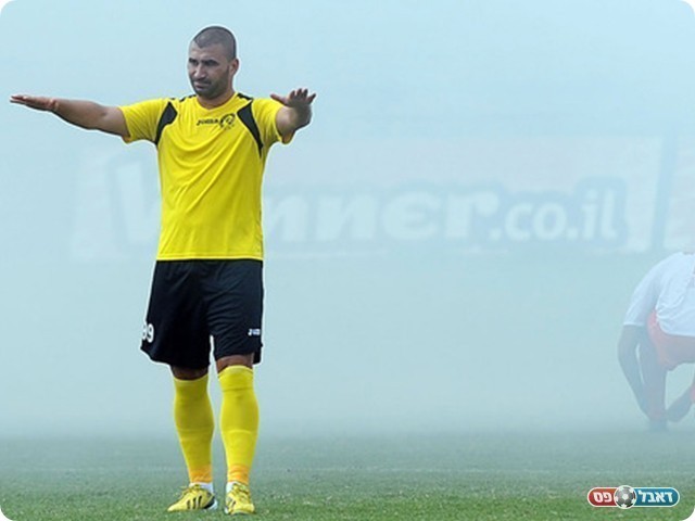 קפטן נתניה ערן לוי (צילום: וואלה)