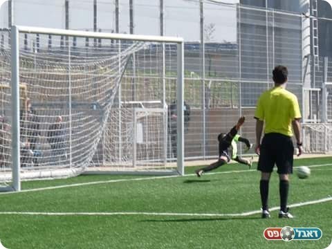 רגע מכונן במשחק. החמצת הפנדל (אלי שמואלי)