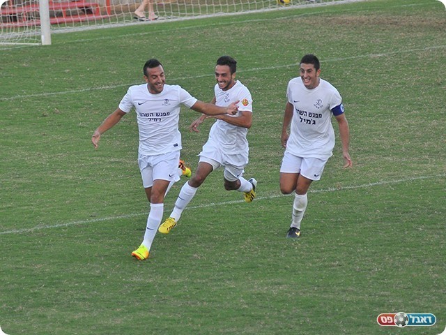 ורץ לחגוג (צילום: קובי פורטל)