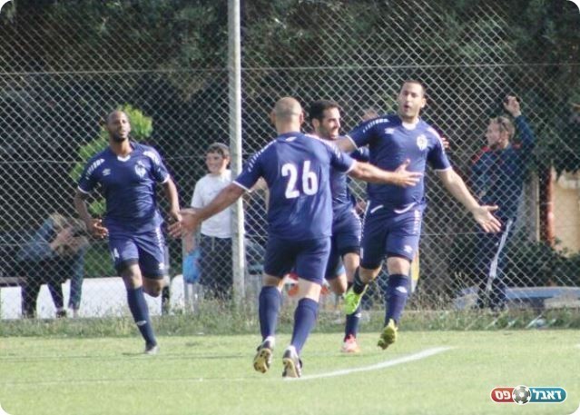 טונות של נחישות. חוגגים את שער הניצחון עם מגול (שי מוגילבסקי)