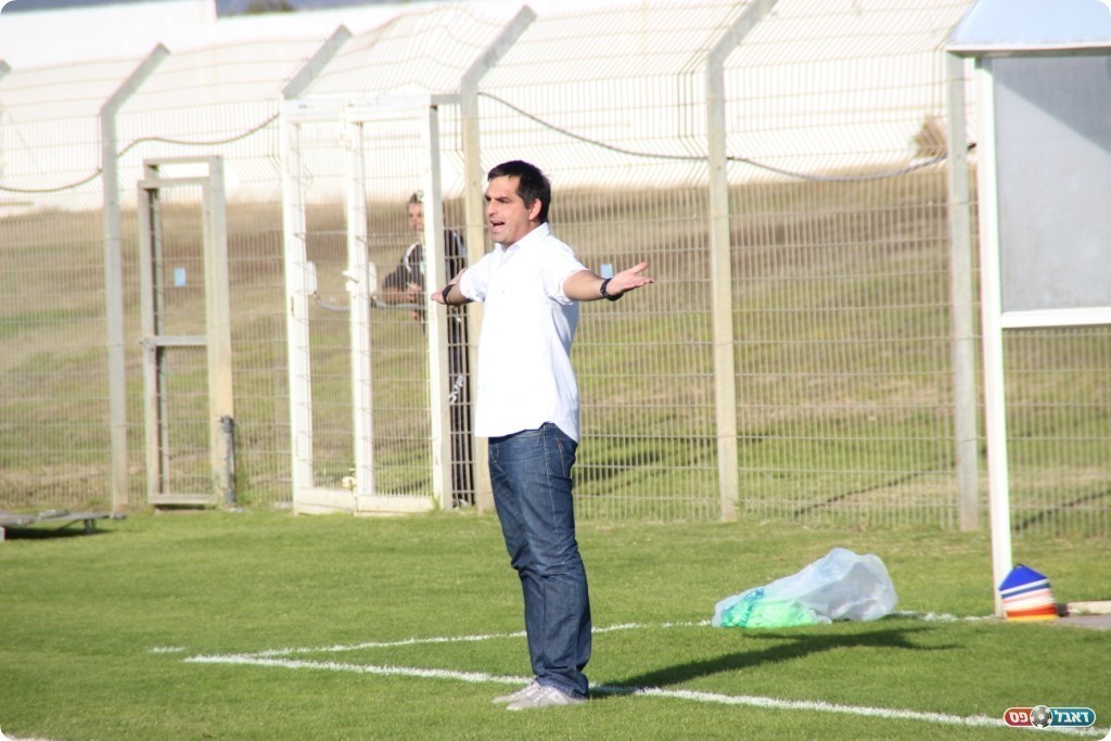 מאמן נהריה תומר אסולין לא צפה מהפך (צילום: עודד חסין)