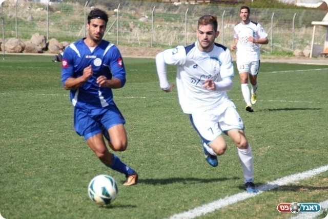 קבוצת הצמרת היחידה שניצחה היום. ברז'יק מול דנין (צילום: עודד חסין)