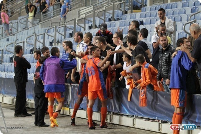 ניצחון ראשון מאז דצמבר. ראשון חוגגת