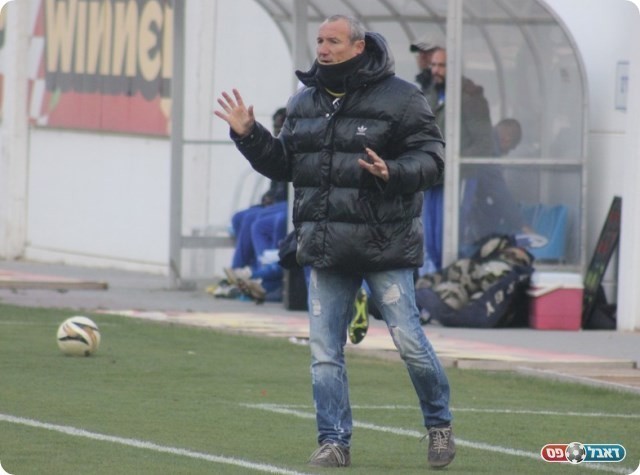 לקח אחריות. גילרוביץ' (תאמר סרסור)