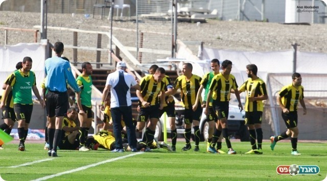 וחוגגים (אנס אבודעבס)