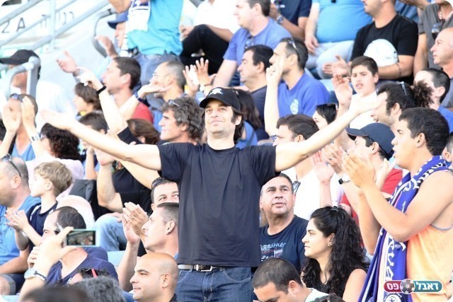 כל מילה מיותרת (קובי רוזן)