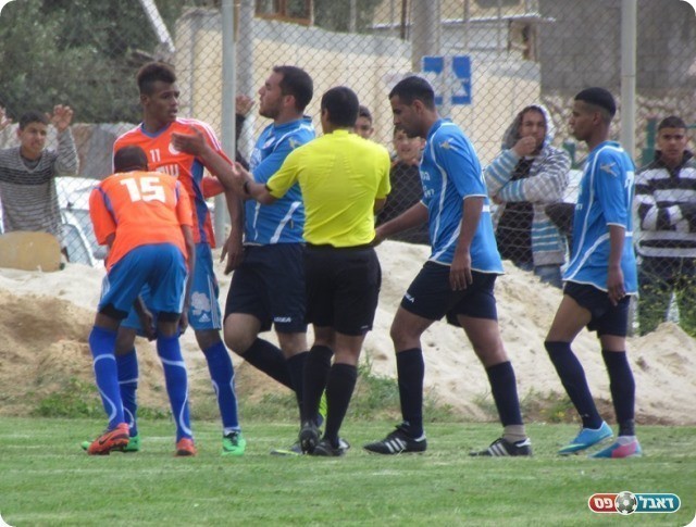 והרוחות מתחממות (צילום: עבדאללה אזברגה)