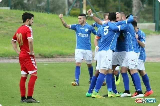 מלאכי חוגגת, רוזנבלום מאוכזב (רועי אסרף)