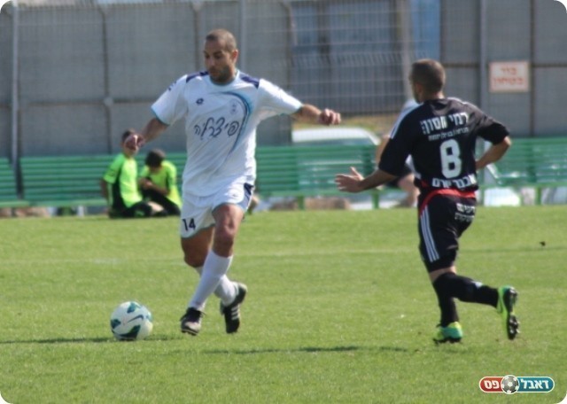 מחצית בינונית. סיסו מול קולני (צילום: עודד חסין)